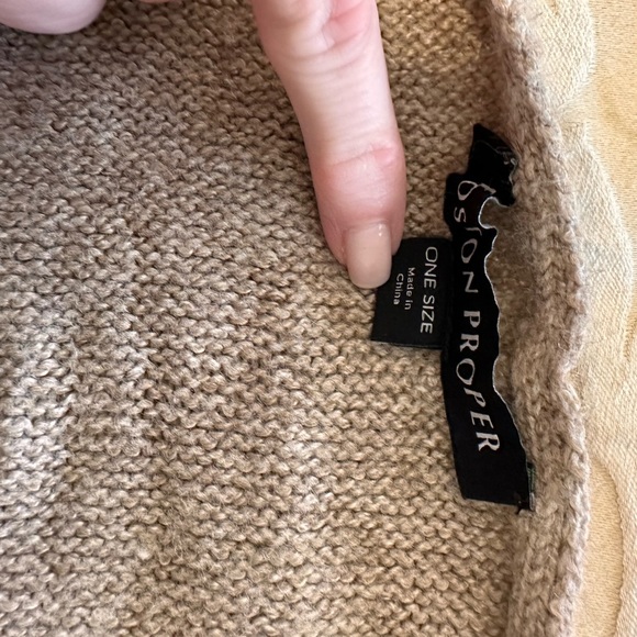 Boston Proper poncho - Picture 4 of 4